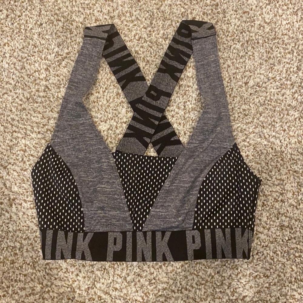 VS PINK SPORTS BRA
